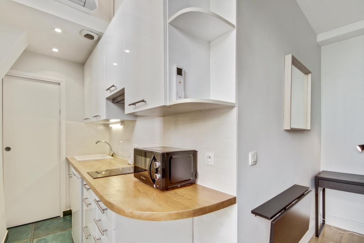 Apartments For Work In City Center Párizs Kültér fotó