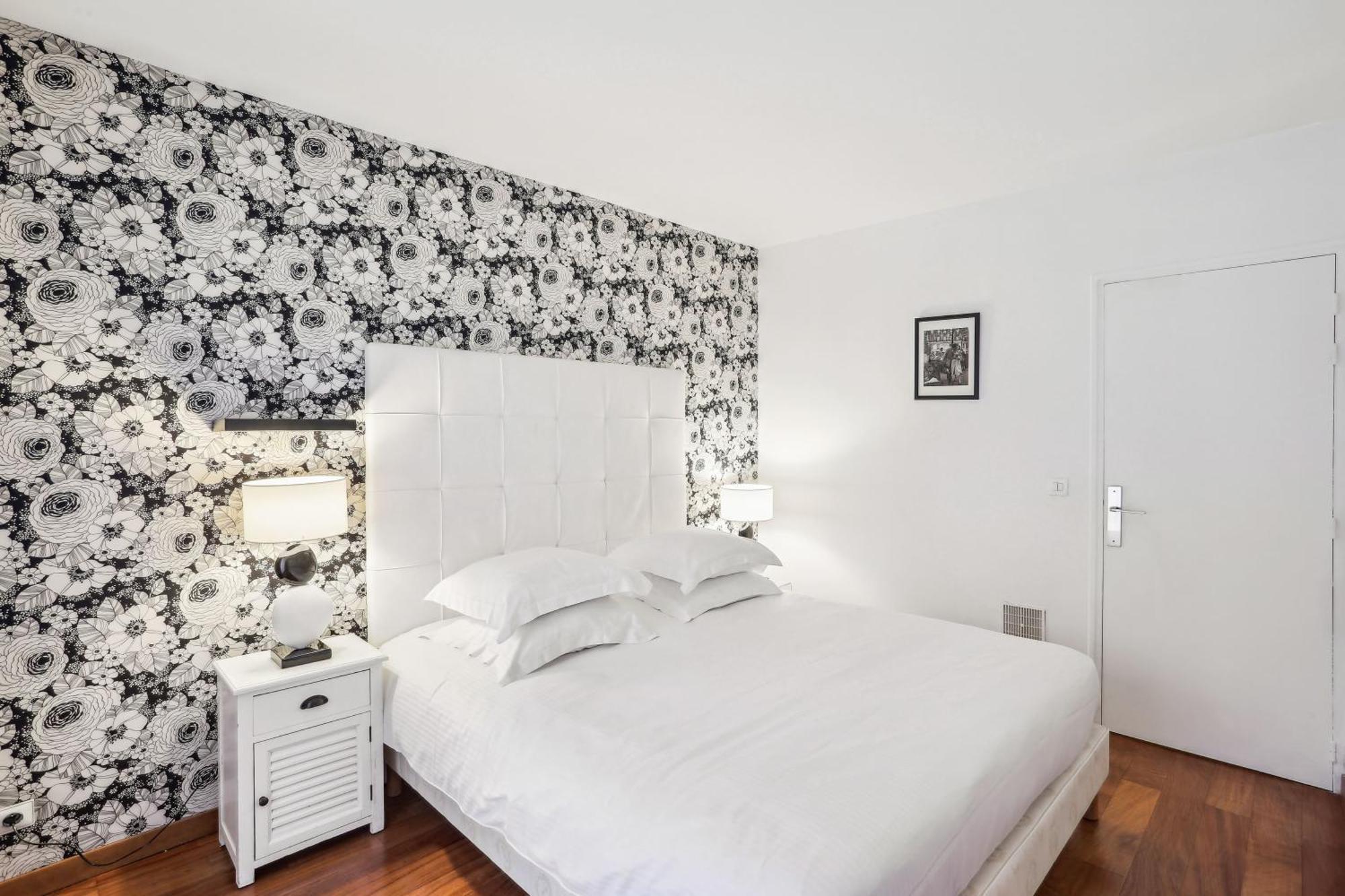 Apartments For Work In City Center Párizs Kültér fotó